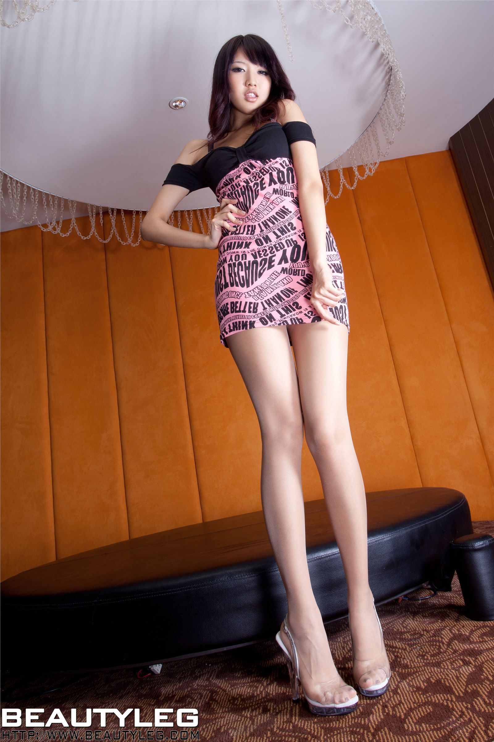 [beautiful] no.587 Jill domestic leg model photo set